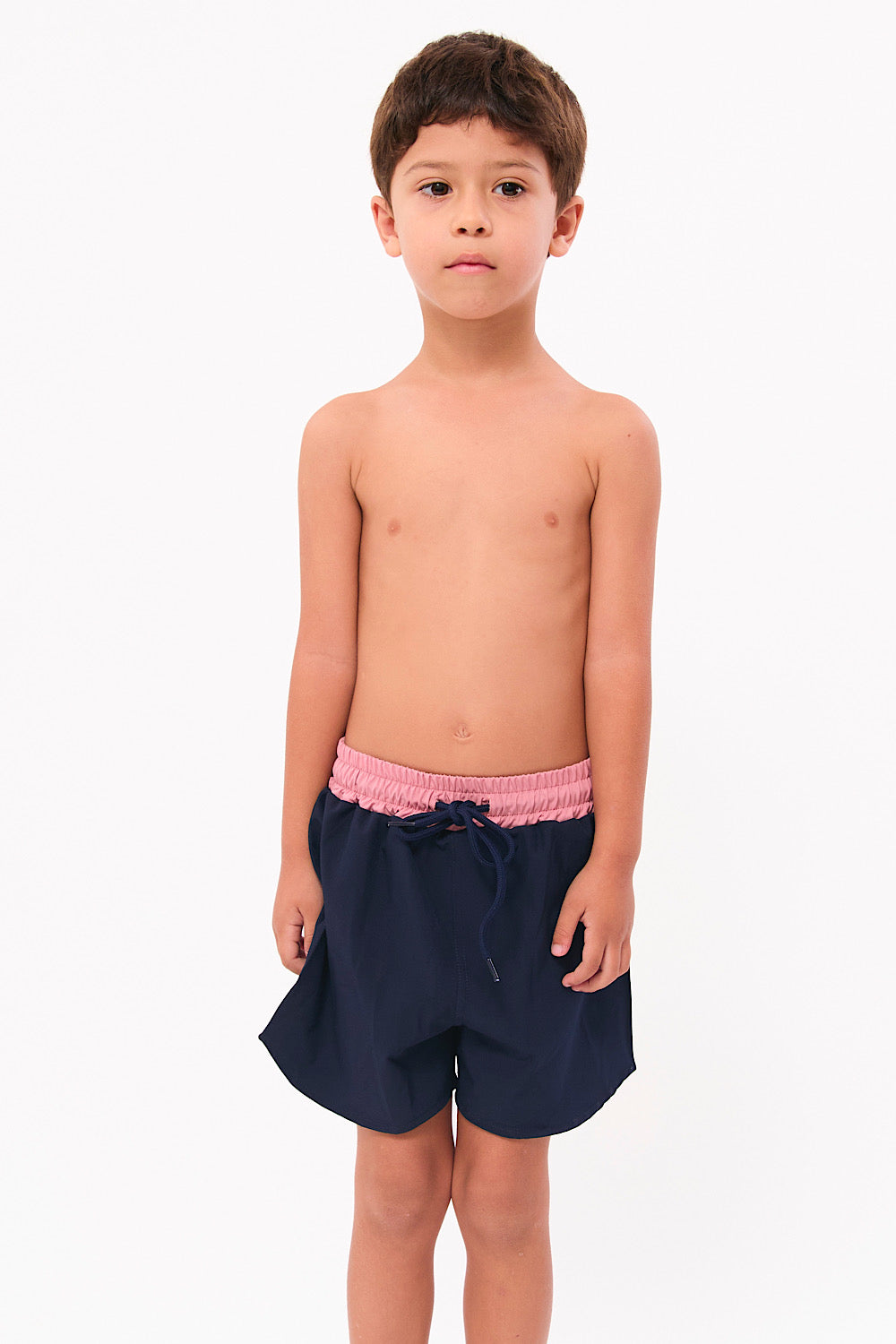 Short Bali Niño azul marino con palo rosa