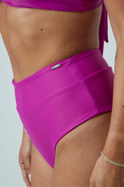 Bottom Bora Morado barney