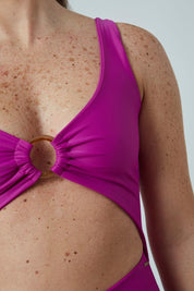 Entera Cabo morado barney