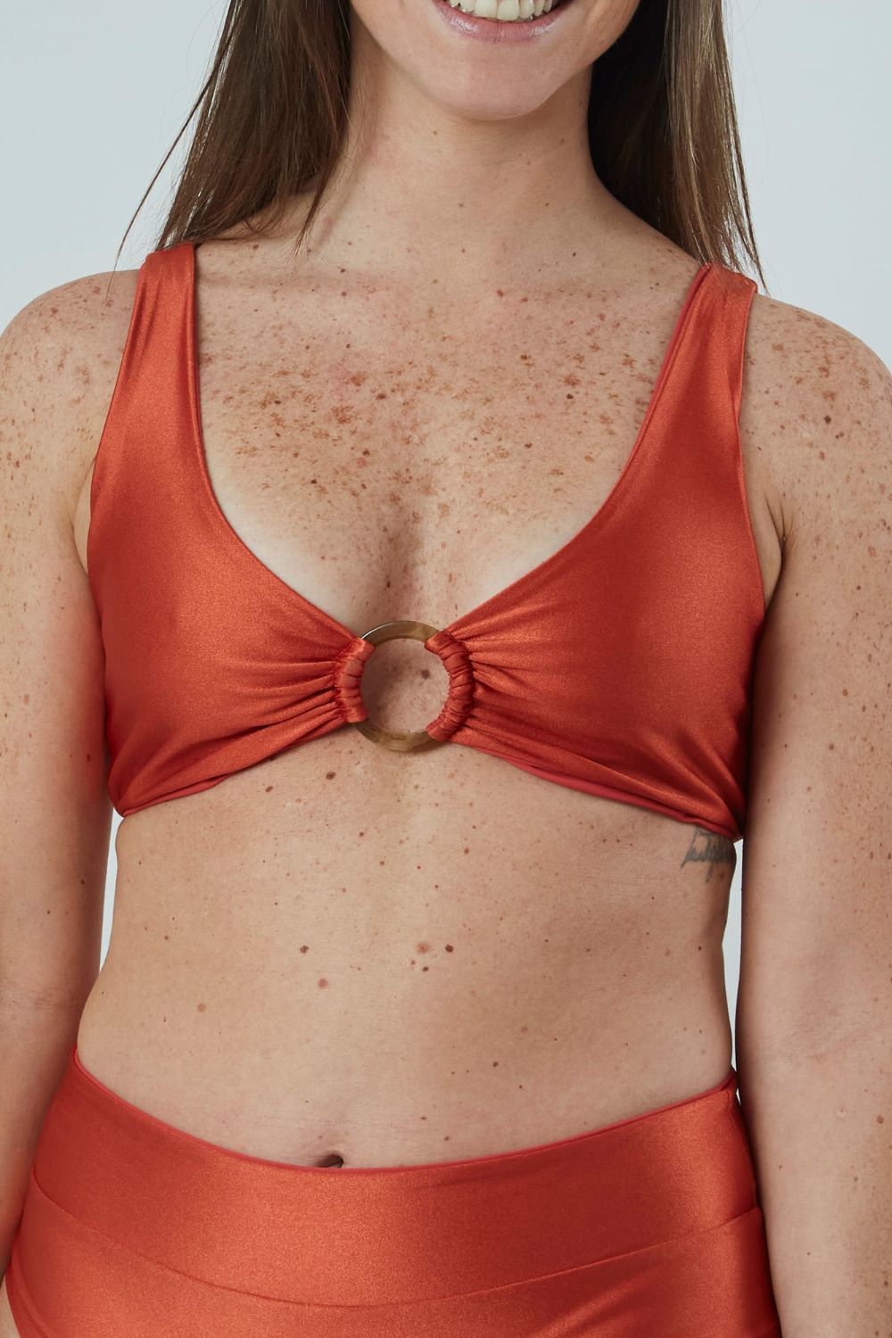 Top Cabo Lacre reversible a satinado