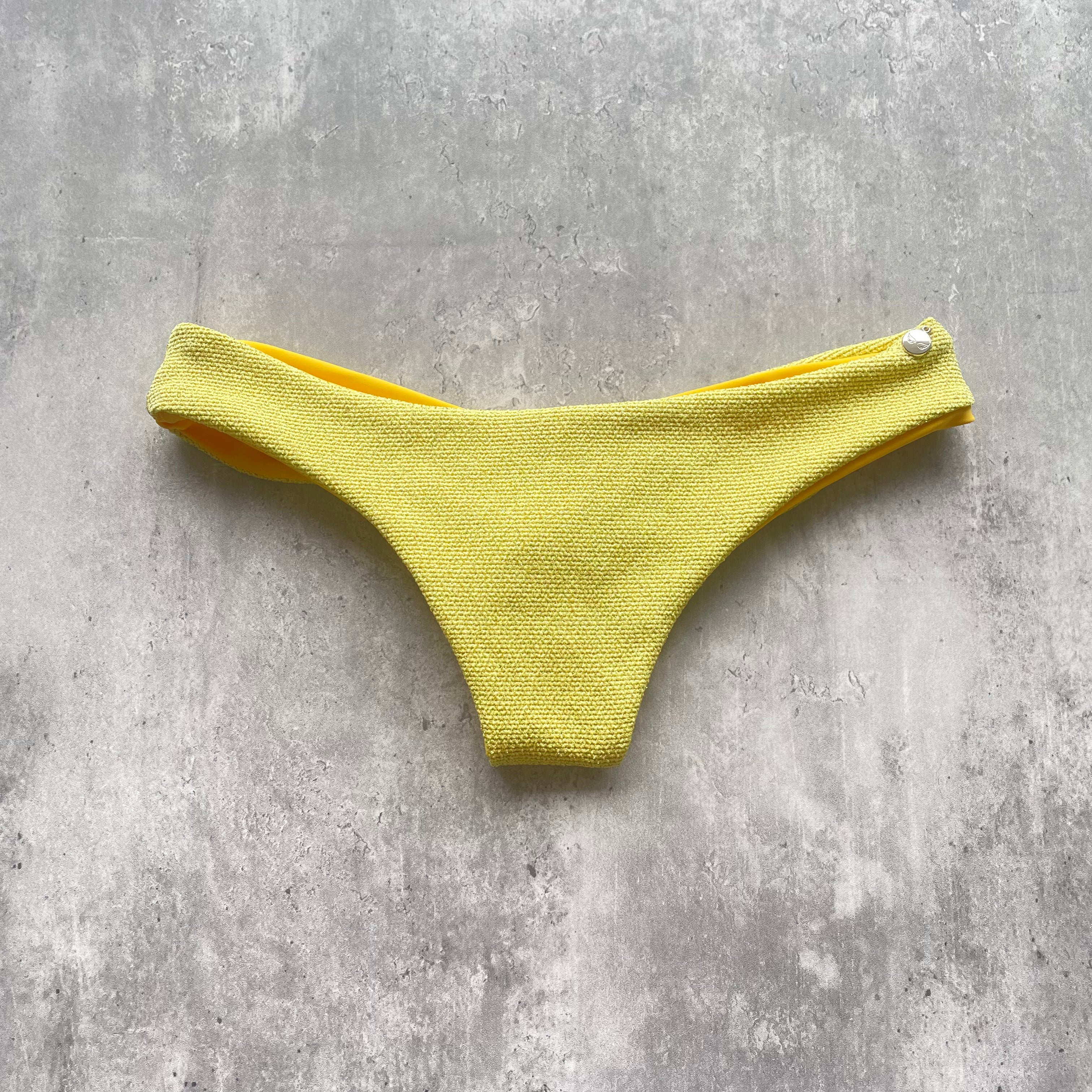 Bottom Cocos pistaccio bright