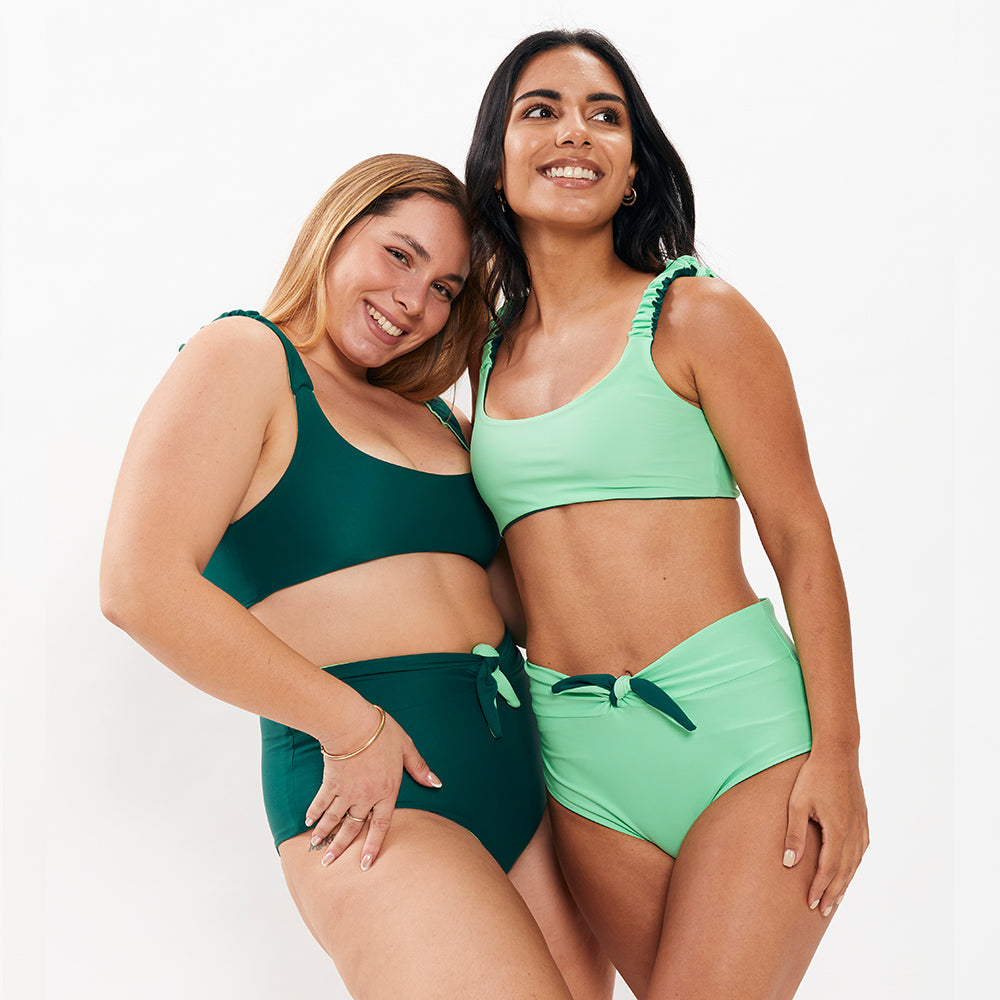 Top Brisas Verde esmeralda reversible a menta neón