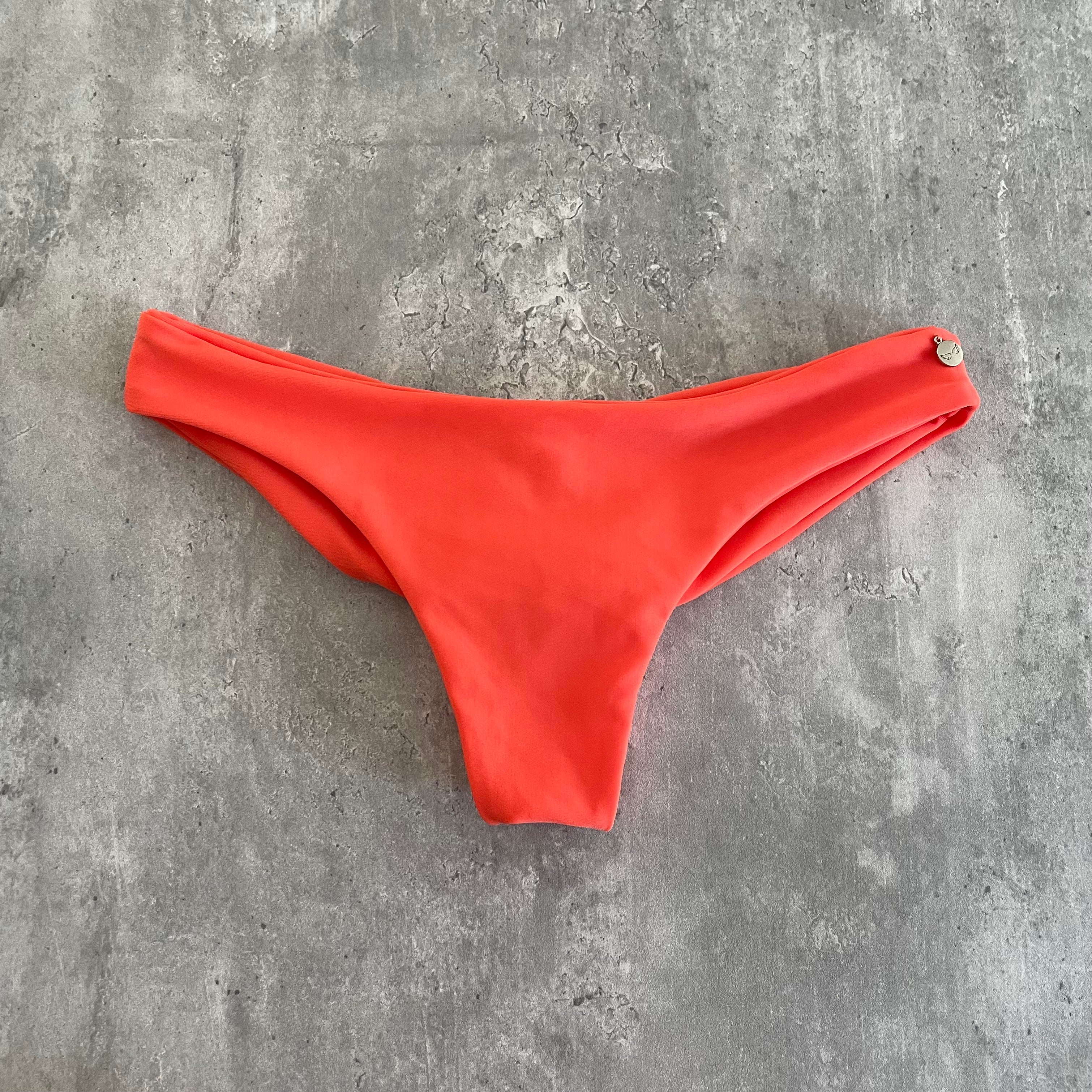 Bottom Cocos naranja coral