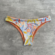Bottom gaviotas floral reversible