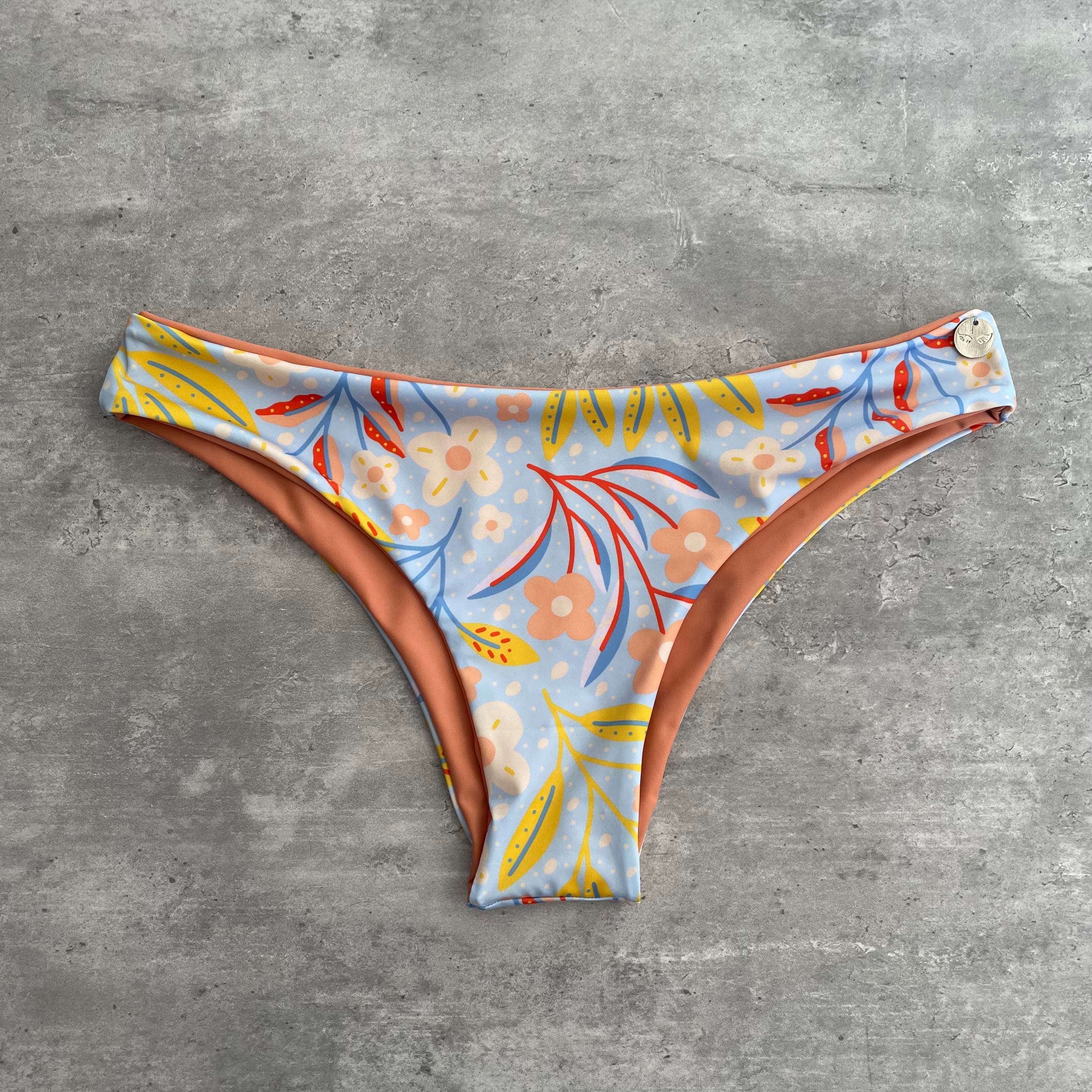 Bottom gaviotas floral reversible