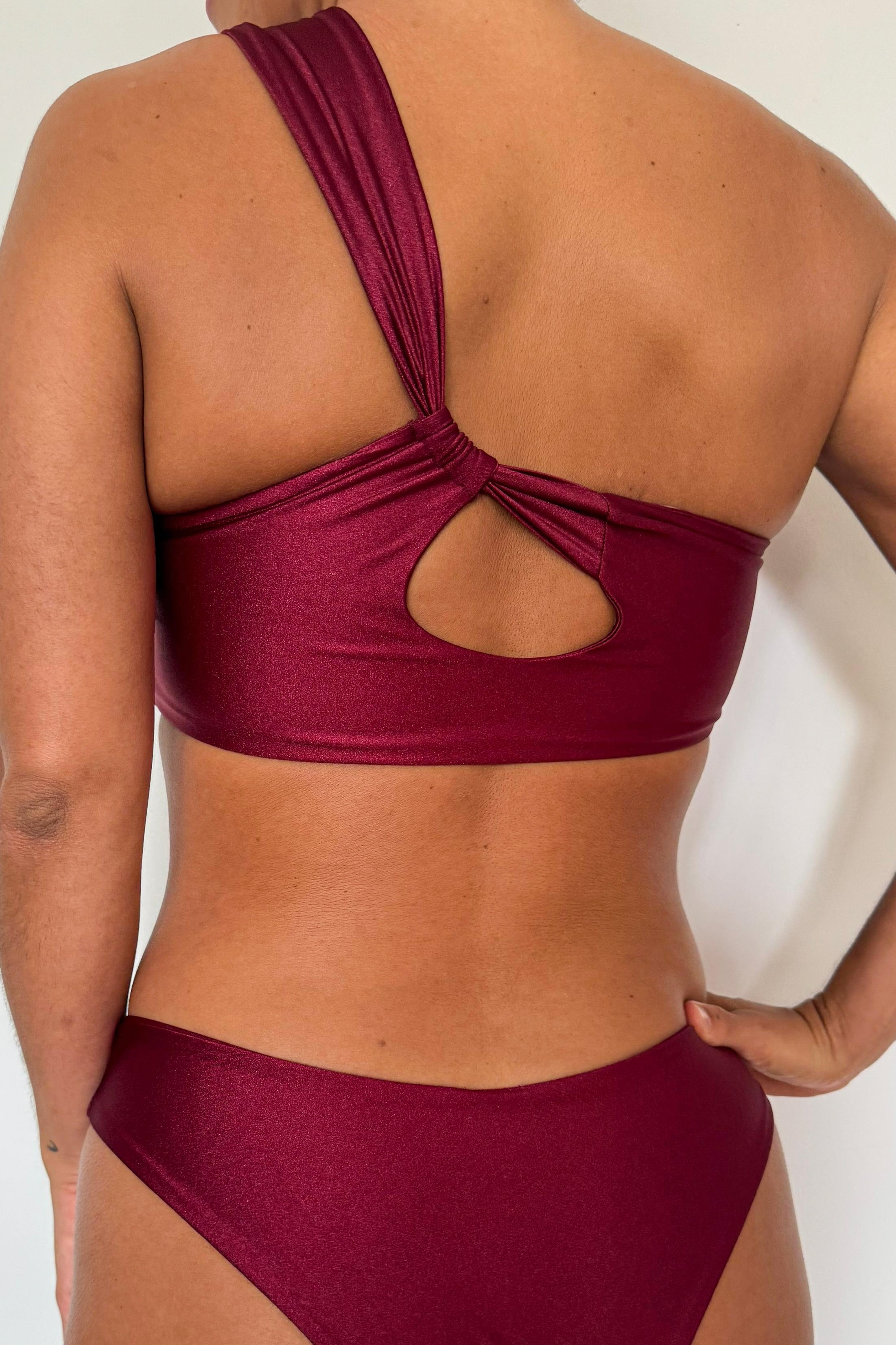 Top Barú vino satinado