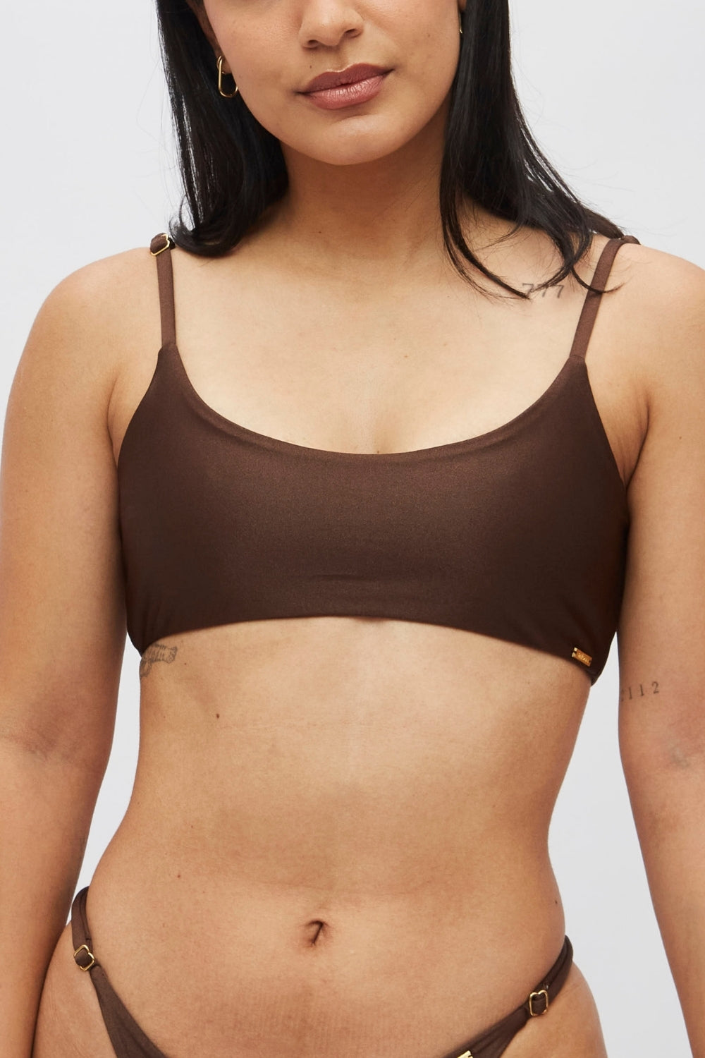 Top Vichayito Marrón satinado