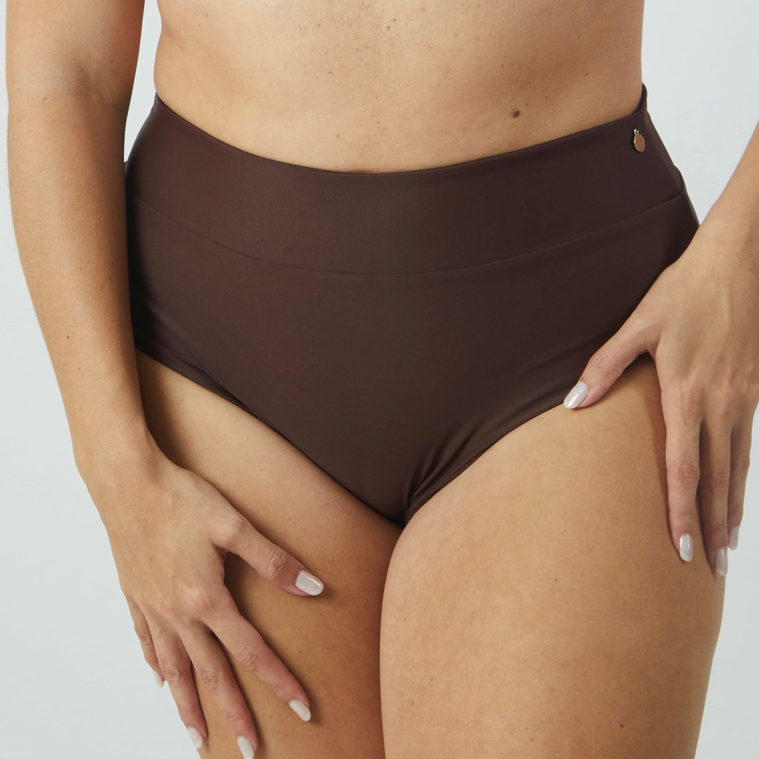 Bottom Bora Marrón Chocolate