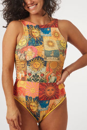 Entera Santorini sin mangas soles reversible a amarillo