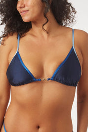 Top Gramas Tricolor azul satinado