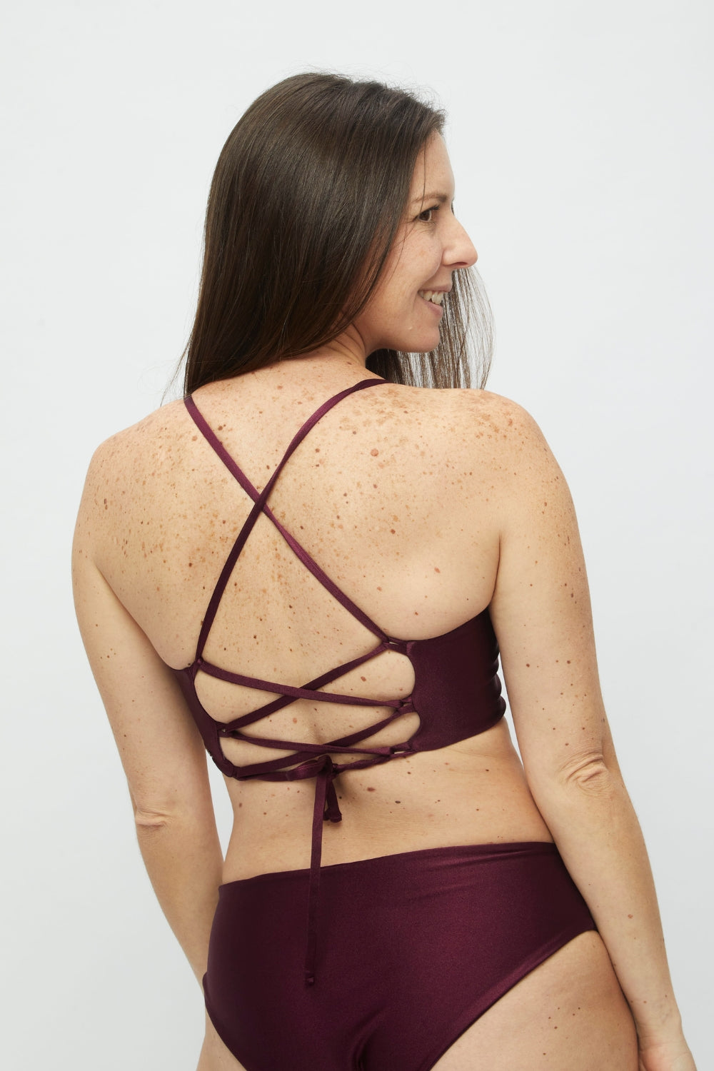 Top Quipa Borgoña satinado reversible a uva