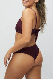 Top Waikiki Borgoña satinado reversible a uva