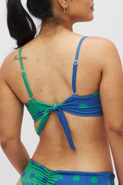 Top Waikiki Geométrico Lunares azul y verde reversible a cobalto