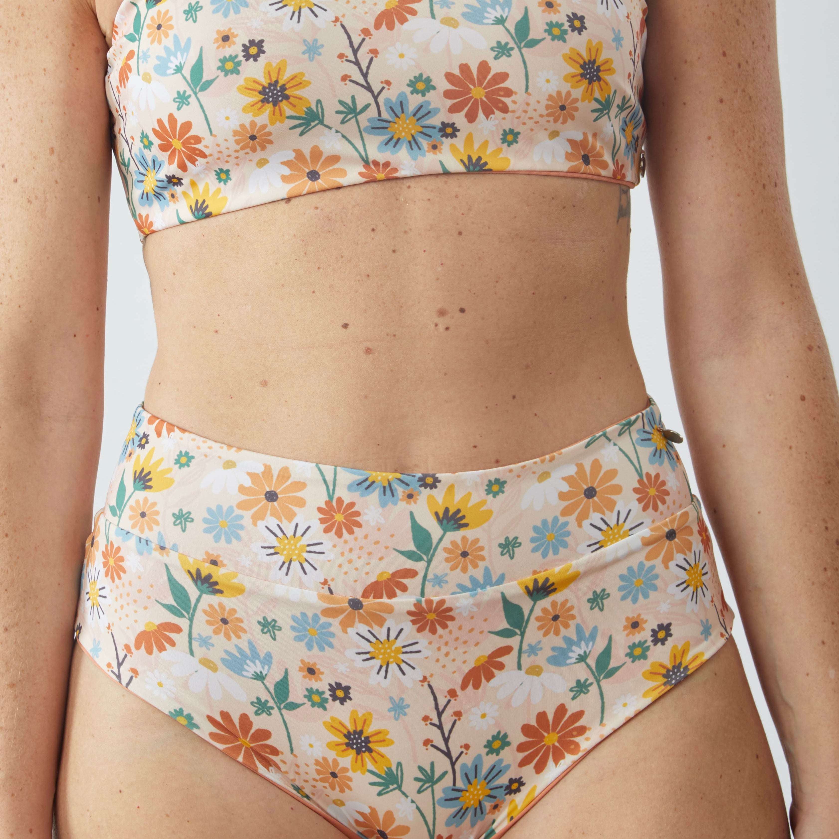Bottom Bora flores reversible a durazno