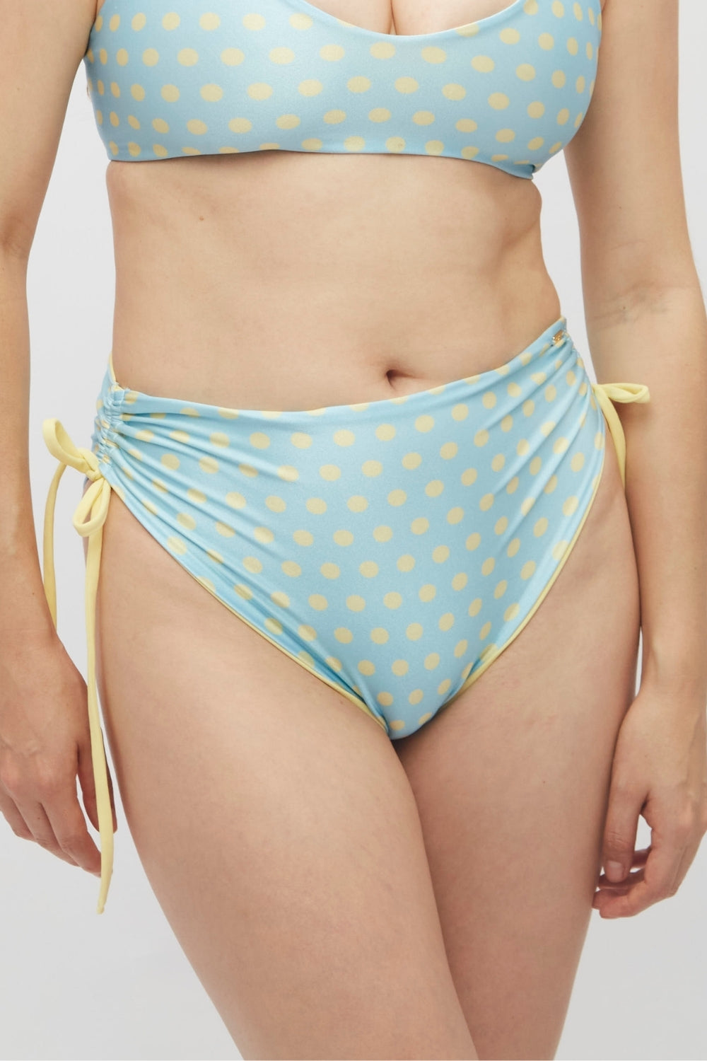 Preventa Bottom Pucusana Lunares celeste