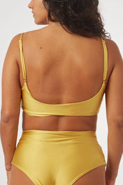 Top Vichayito Dorado satinado con dije