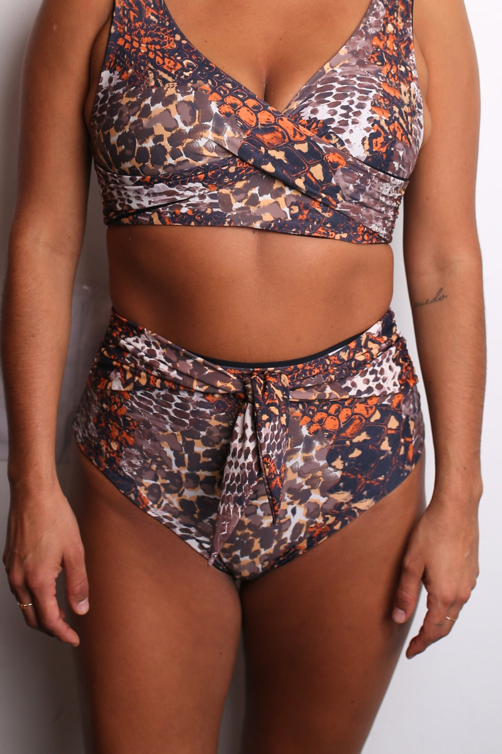 Bottom Naplo Pitón de fuego