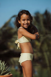 Top Brisas Niñas Amarillo pastel