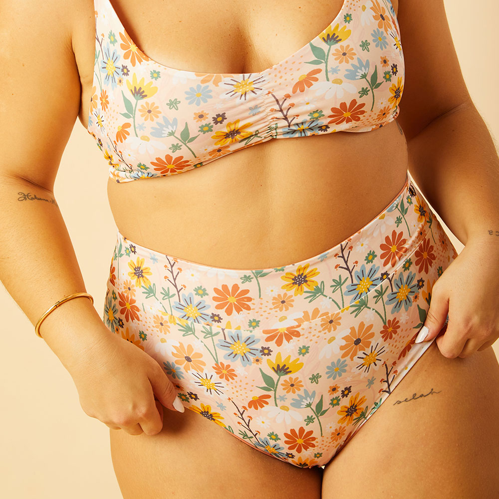 Bottom Bora flores reversible a durazno