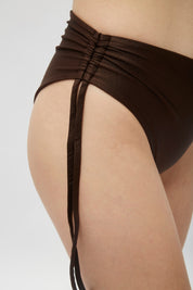 Bottom Pucusana Marrón satinado