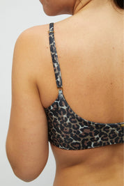 Top Vichayito Leopardo reversible a negro