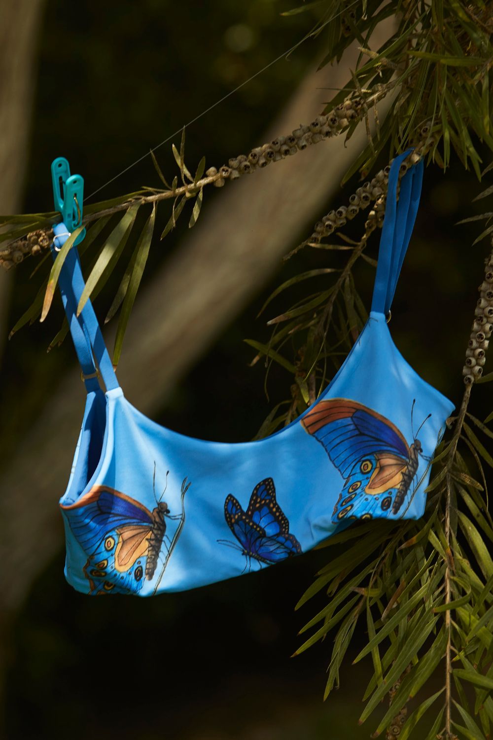 Top Vichayito Mariposa Amazónica reversible a azul claro