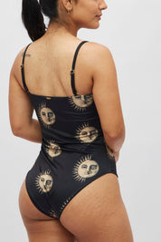 Entera Colán Equilibrio reversible a negro