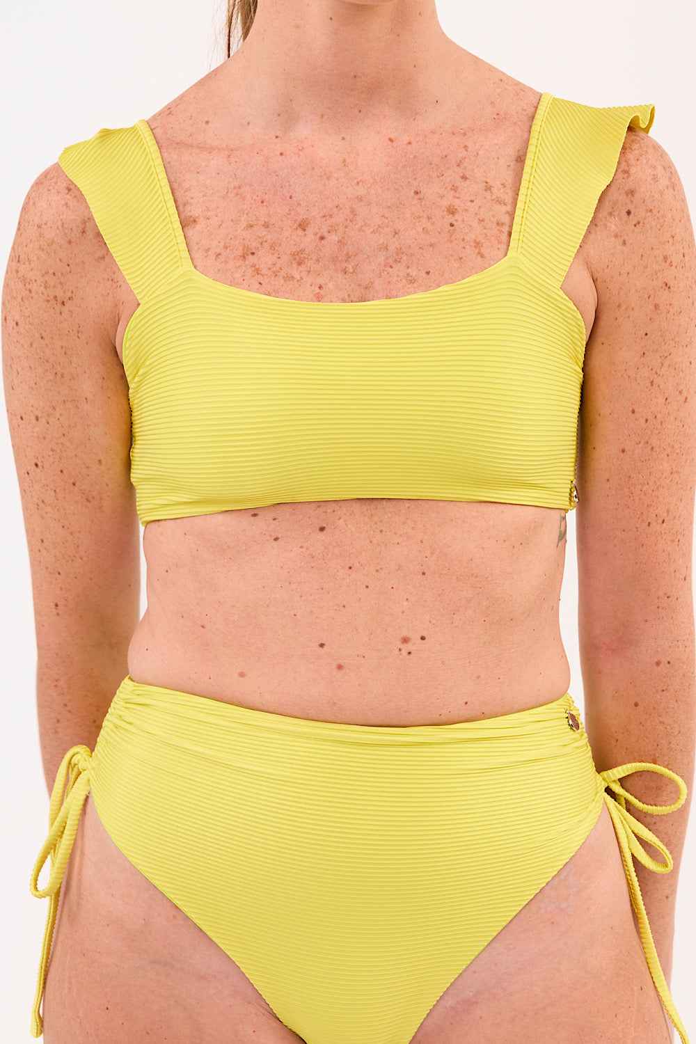 Bottom Pucusana amarillo rib