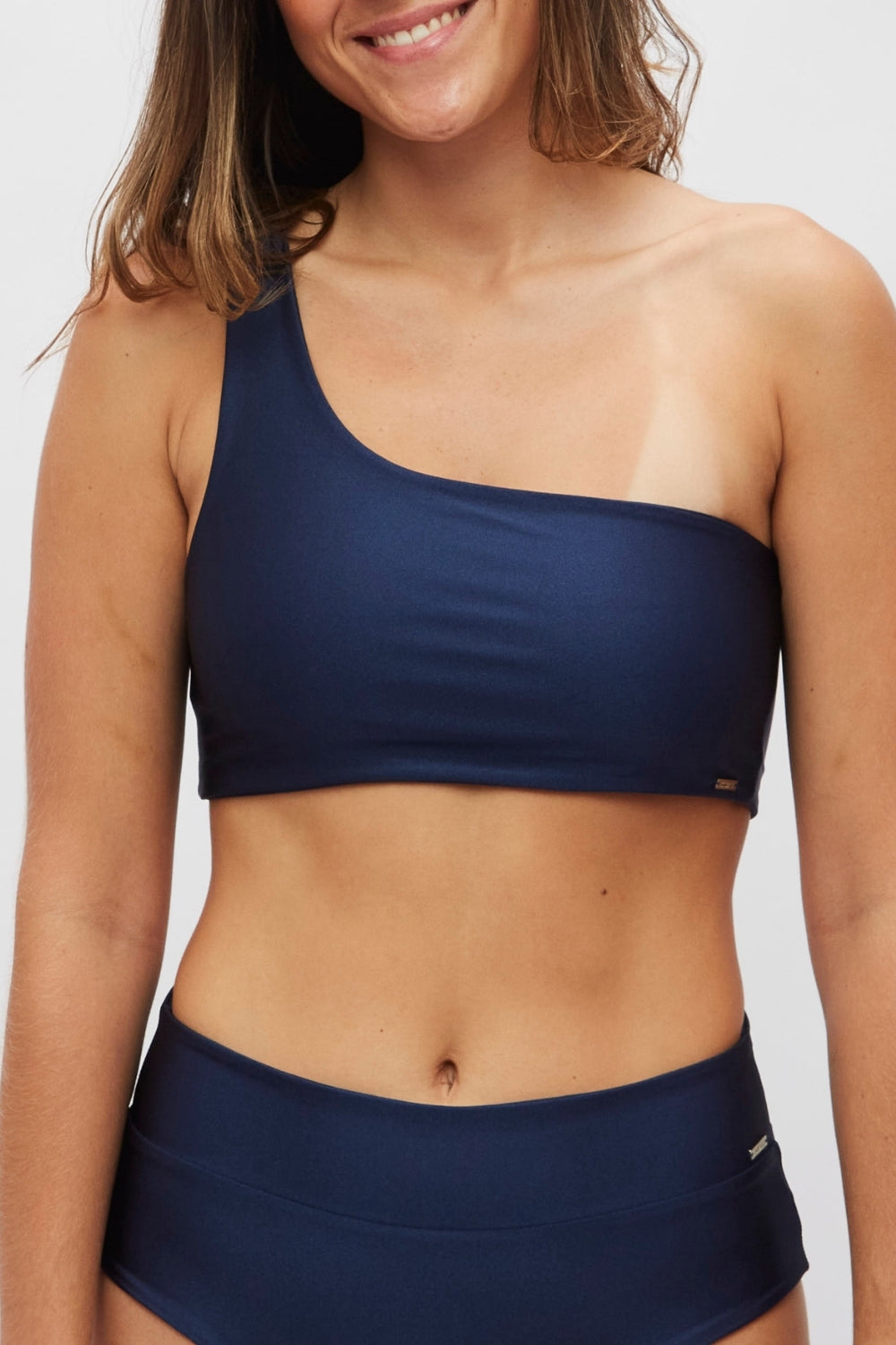 Top Punta Hermosa azul noche satinado