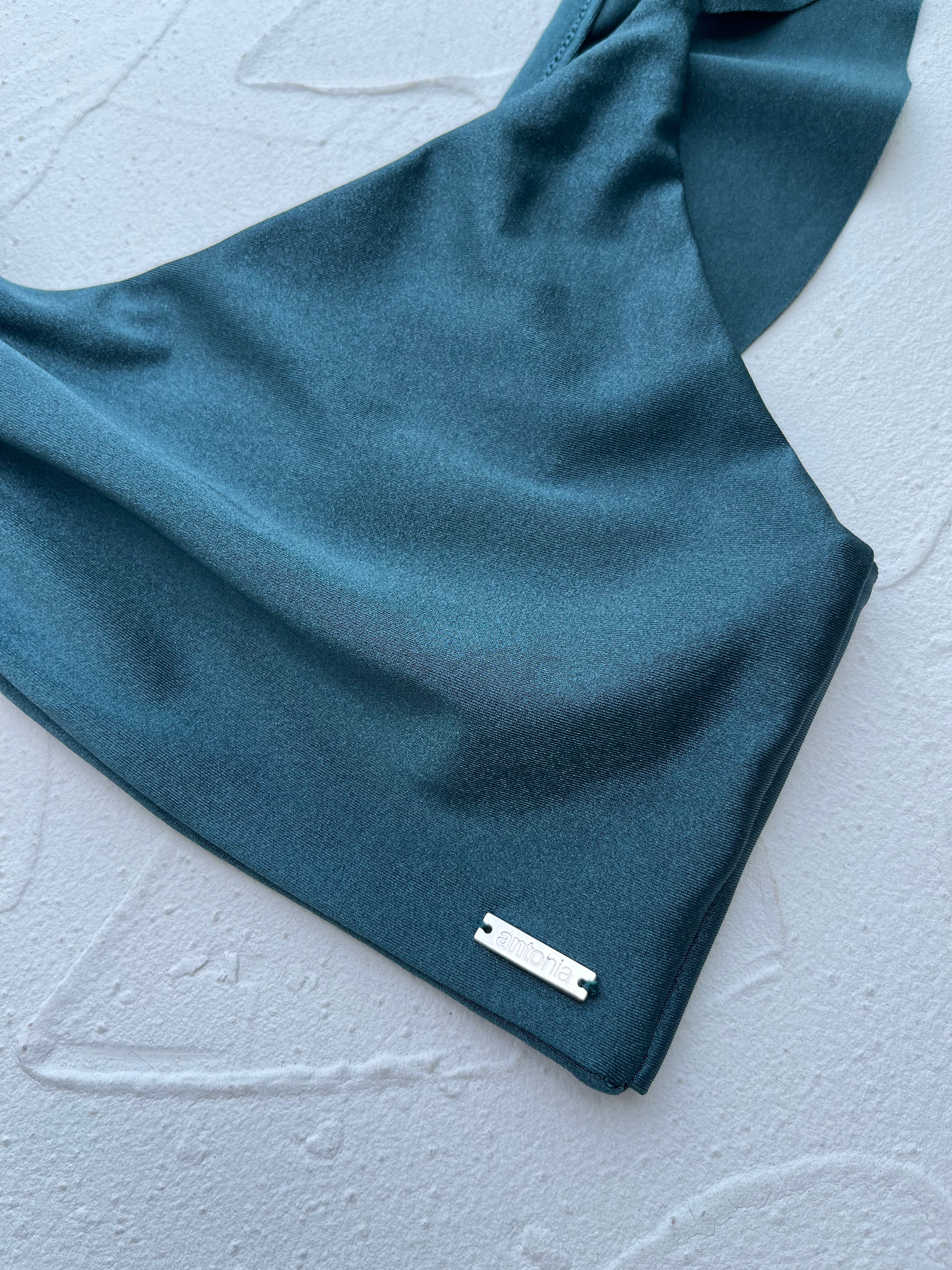 Top Palmas Verde oscuro satinado