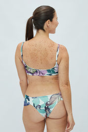 Top Vichayito Jardín floral reversible a menta