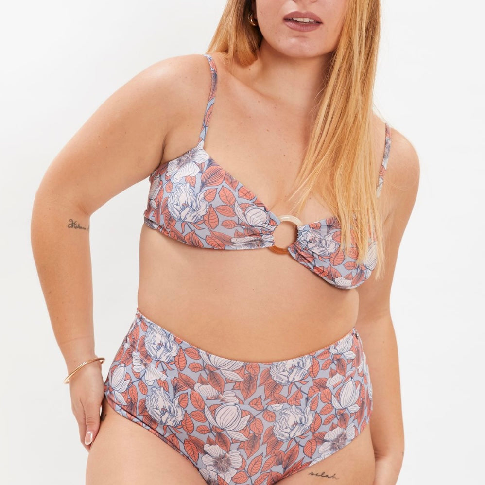 Bottom Bora flores celeste reversible durazno