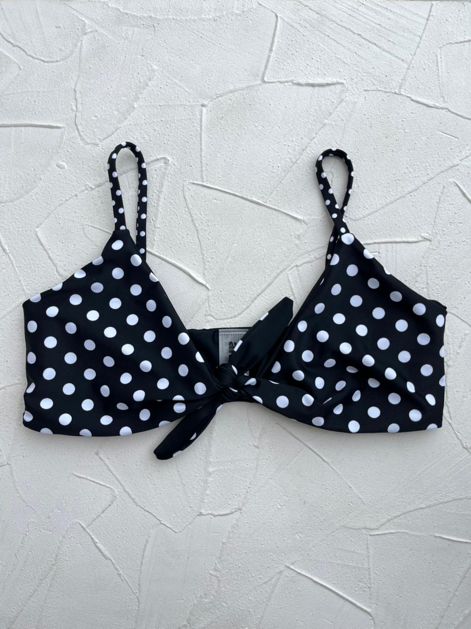 Top Santa María Lunares negros reversible a negro