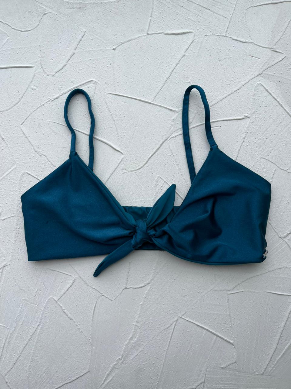 Top Santa María Peacock satinado reversible a mate