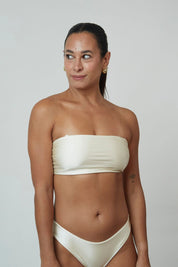 Top Waikiki Champagne satinado