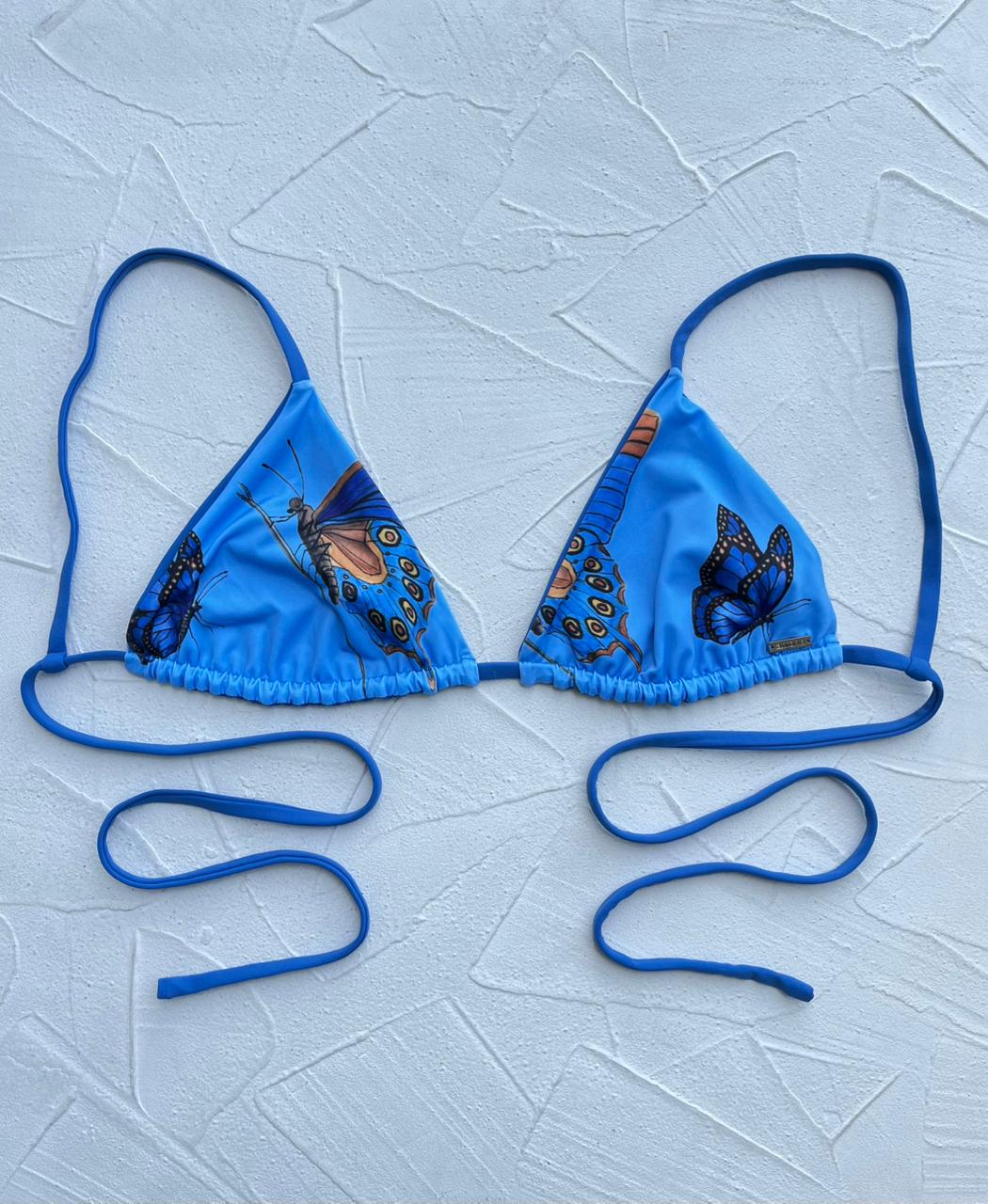 Top Gramas Mariposa Amazónica reversible a azul claro