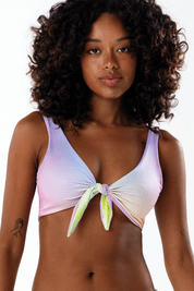 Top señoritas arcoiris print reversible a lila mate