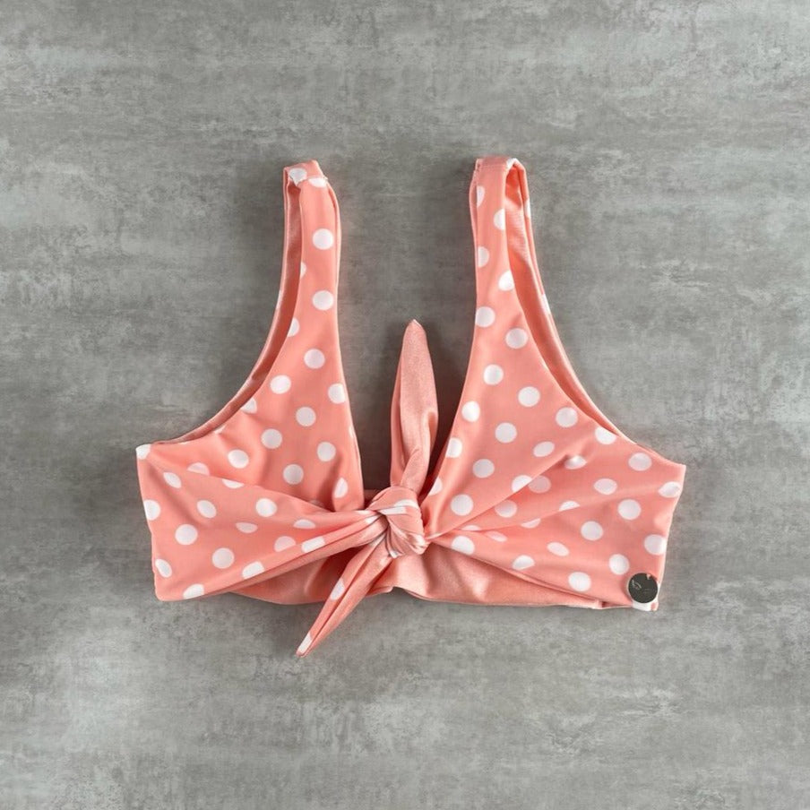 Top señoritas peach dots